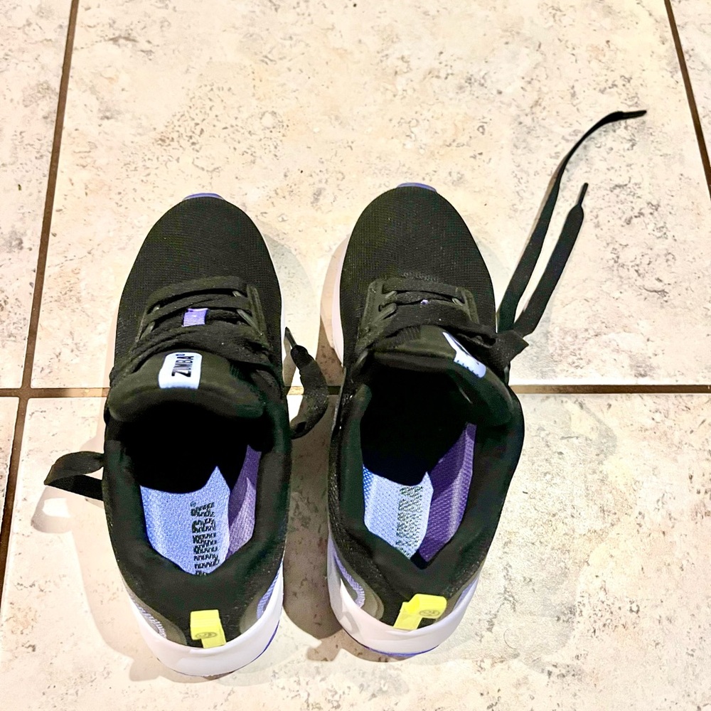 Zumba shoes for fitness activities - Picture 4 of 4